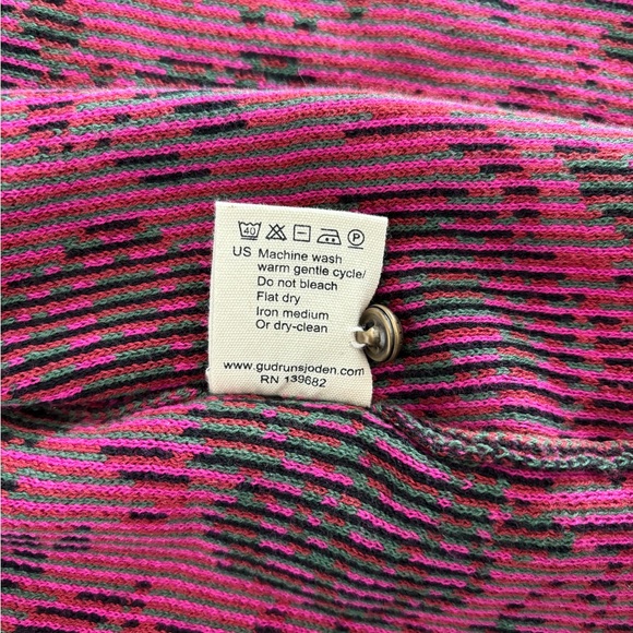 Gudrun Sjödén Knit Cardigan Sweater Medium Black Pink Floral Bold 50% Org Cotton - Picture 6 of 12